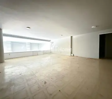 店铺 195m<sup>2</sup> for rent photo 8