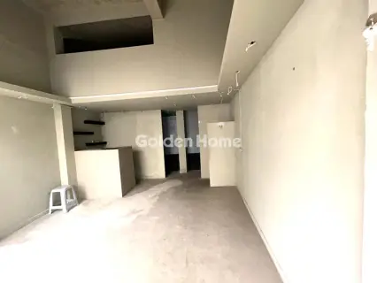 店铺 32m<sup>2</sup> for rent photo 2