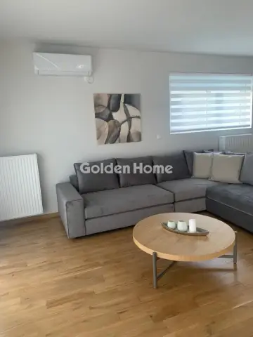 Independent Maisonette 221m<sup>2</sup> for sale photo 13