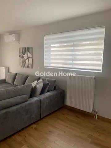 Independent Maisonette 221m<sup>2</sup> for sale photo 16