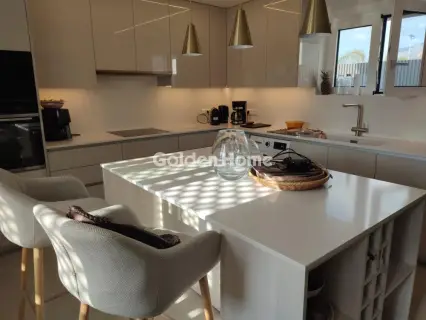 Μονοκατοικία 220τ.μ. προς ενοικίαση φωτογραφία 5331355