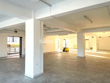Office 568m<sup>2</sup> for rent photo 6