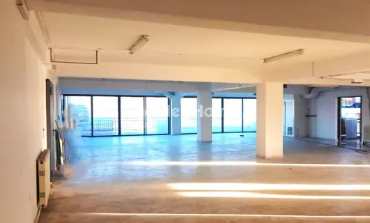Office 568m<sup>2</sup> for rent photo 5
