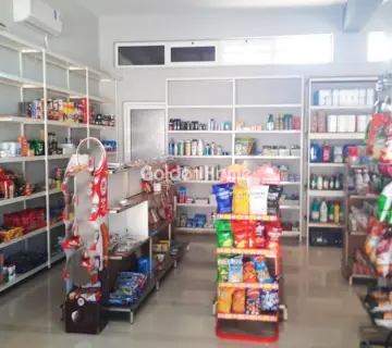 Store 80m<sup>2</sup> for rent photo 17