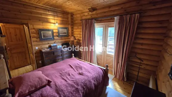 独立复式小屋 260m<sup>2</sup> for sale photo 2