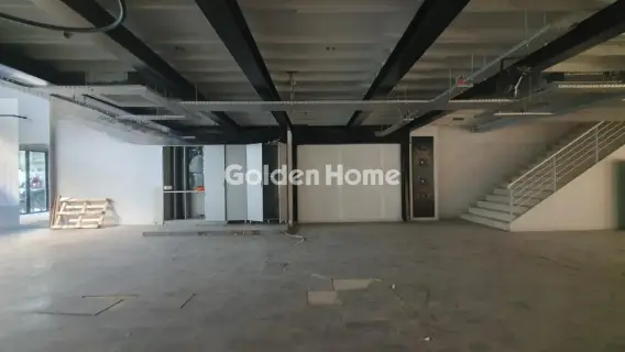 店铺 250m<sup>2</sup> for rent photo 3