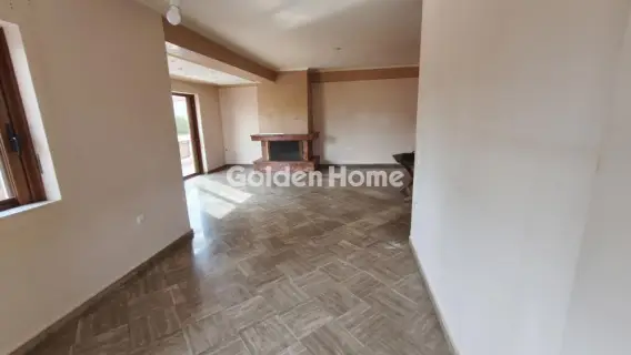 独立复式小屋 210m<sup>2</sup> for sale photo 4