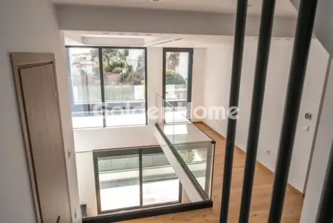 Independent Maisonette 300m<sup>2</sup> for sale photo 4