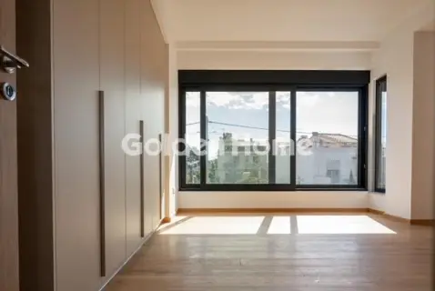 Independent Maisonette 300m<sup>2</sup> for sale photo 12