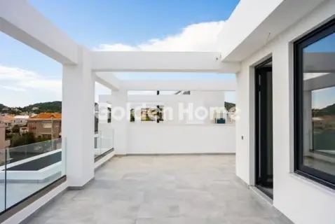 Independent Maisonette 300m<sup>2</sup> for sale photo 5345847