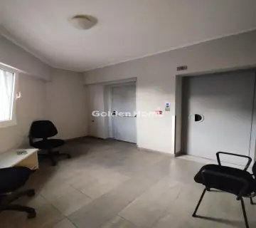 Office 305m<sup>2</sup> for rent photo 9