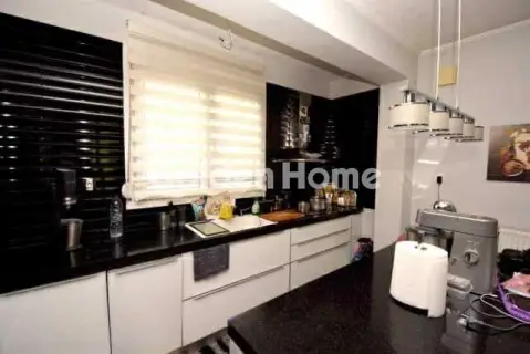 Independent Maisonette 127m<sup>2</sup> for sale photo 14