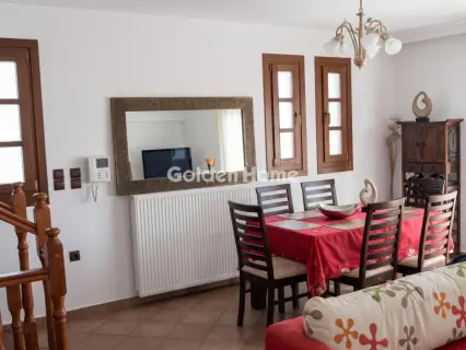 House 220m<sup>2</sup> for rent photo 3