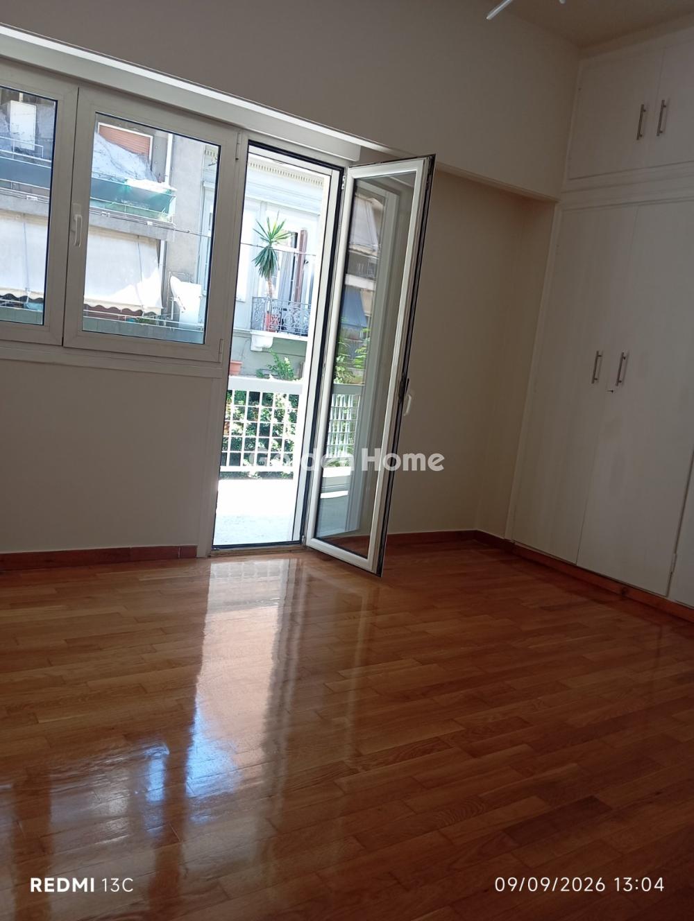 apartment in Exarchia - Neapoli — Photo 2 of 24