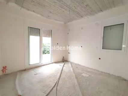 Independent Maisonette 470m<sup>2</sup> for sale photo 25
