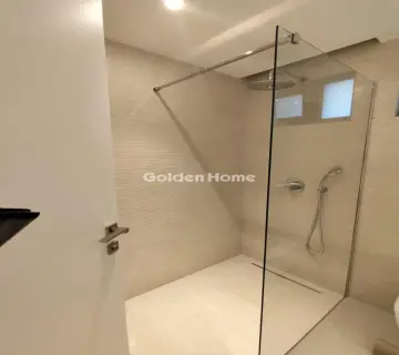 Floor Maisonette 250m<sup>2</sup> for rent photo 8