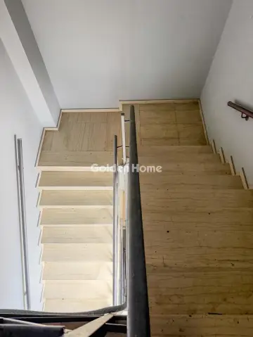 Store 389m<sup>2</sup> for rent photo 5382139