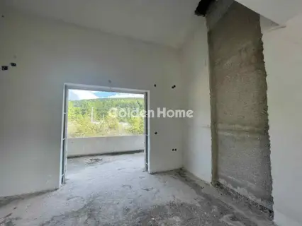 Maisonette Attached 275m<sup>2</sup> for sale photo 5116666