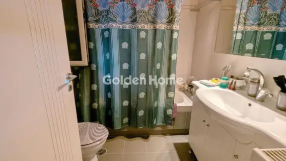 Maisonette Attached 200m<sup>2</sup> for sale photo 11