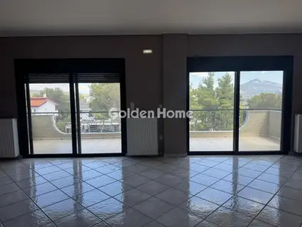 Floor Apartment 200m<sup>2</sup> for rent photo 3