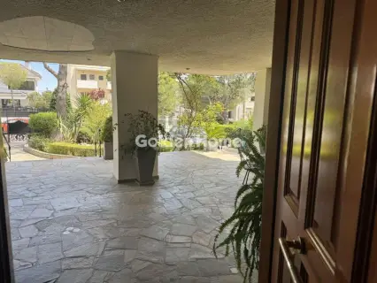 Floor Apartment 200m<sup>2</sup> for rent photo 26