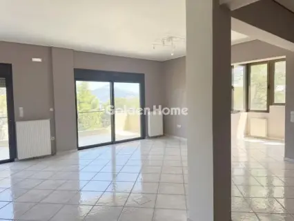 Floor Apartment 200m<sup>2</sup> for rent photo 12