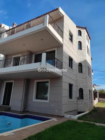 Golden Home Property Image