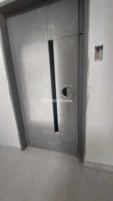 Building 520m<sup>2</sup> for rent photo 19