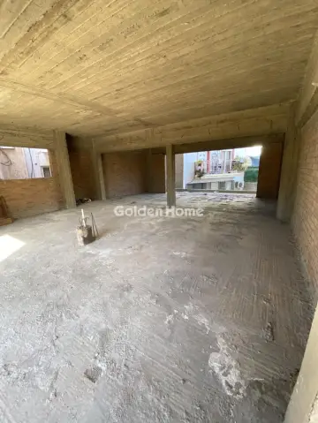 Floor Apartment 90m<sup>2</sup> for sale photo 2