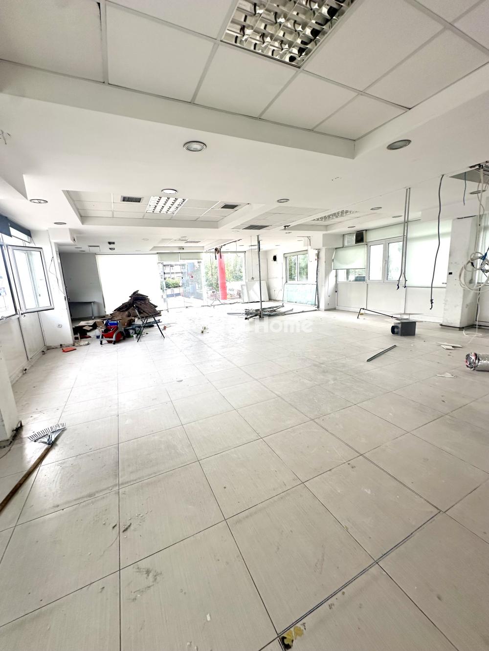 Κατάστημα 500τ.μ. προς ενοικίαση φωτογραφία προβολής