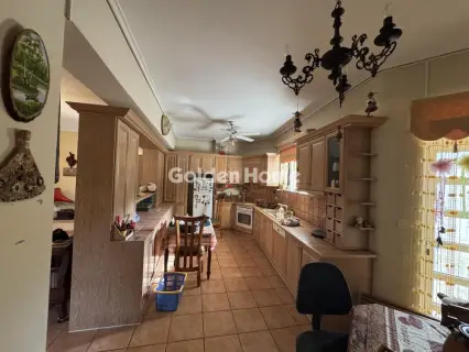 Οροφοδιαμέρισμα 195τ.μ. προς πώληση φωτογραφία 7