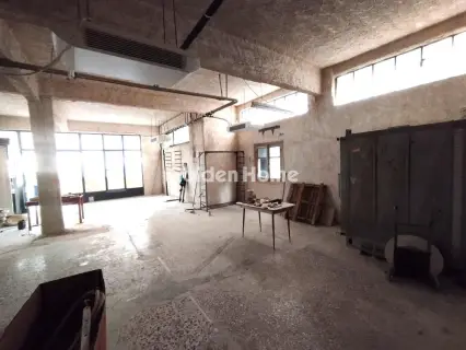 Warehouse 130m<sup>2</sup> for rent photo 3