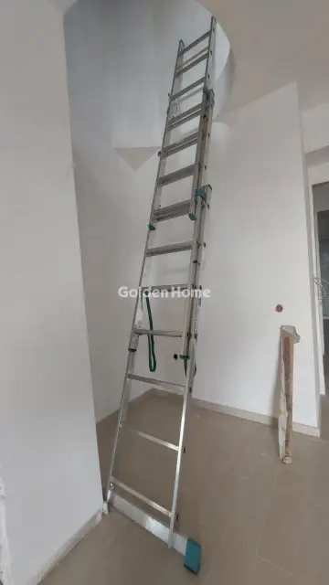 Independent Building 520m<sup>2</sup> for rent photo 5165784