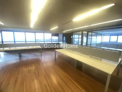 Office 700m<sup>2</sup> for rent photo 8