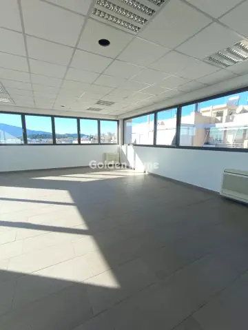 Office 65m<sup>2</sup> for rent photo 5