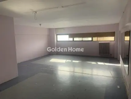 店铺 104m<sup>2</sup> for rent photo 2