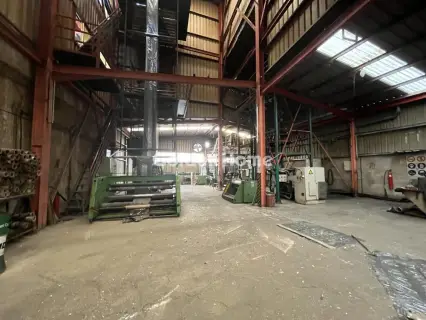 Αυτόνομο Κτίριο 3500τ.μ. προς πώληση φωτογραφία 28