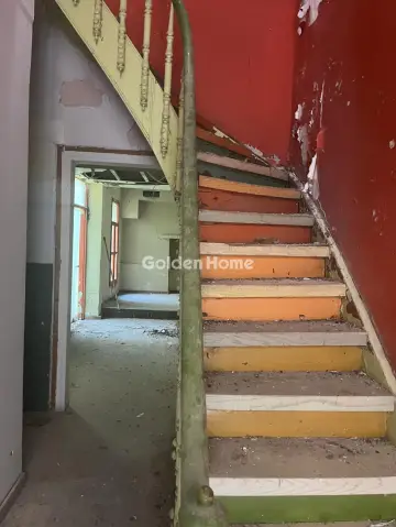 Golden Home Property Image