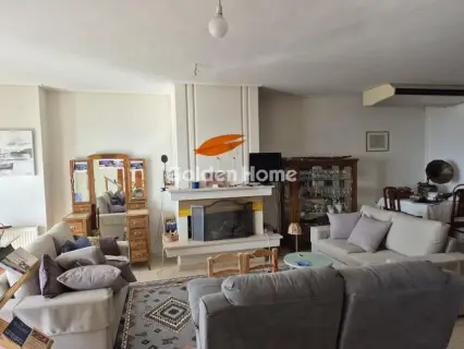 Floor Apartment 200m<sup>2</sup> for sale photo 1