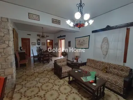 House 296m<sup>2</sup> for sale photo 4