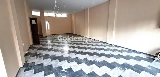 店铺 93m<sup>2</sup> for rent photo 2