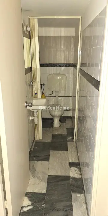 店铺 93m<sup>2</sup> for rent photo 5
