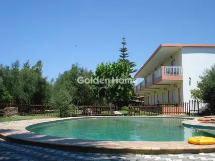Residence complex 890m<sup>2</sup> for sale photo 5174731