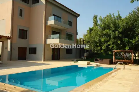 House 270m<sup>2</sup> for sale photo 1