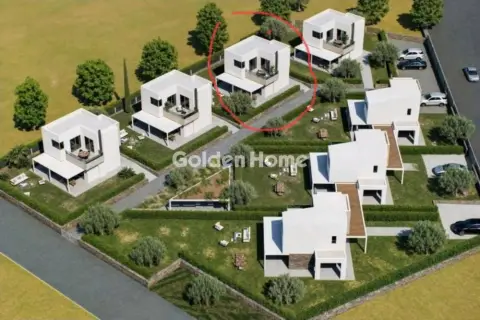 独立复式小屋 100m<sup>2</sup> for sale photo 3