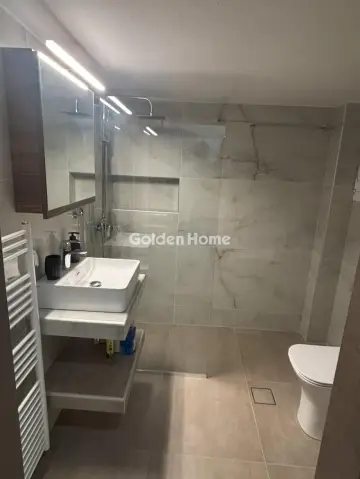 Floor Apartment 93m<sup>2</sup> for rent photo 5387163