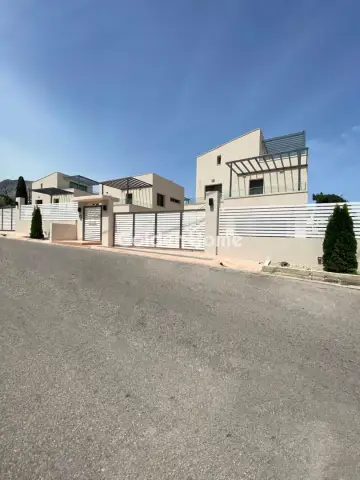 Μεζονέτα Ανεξάρτητη 246τ.μ. προς πώληση φωτογραφία 9