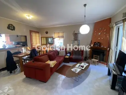 Maisonette Attached 200m<sup>2</sup> for sale photo 8
