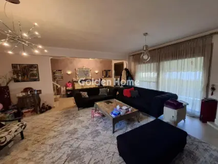 Independent Maisonette 156m<sup>2</sup> for sale photo 5185902