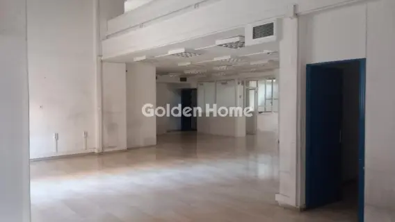 店铺 237m<sup>2</sup> for rent photo 1